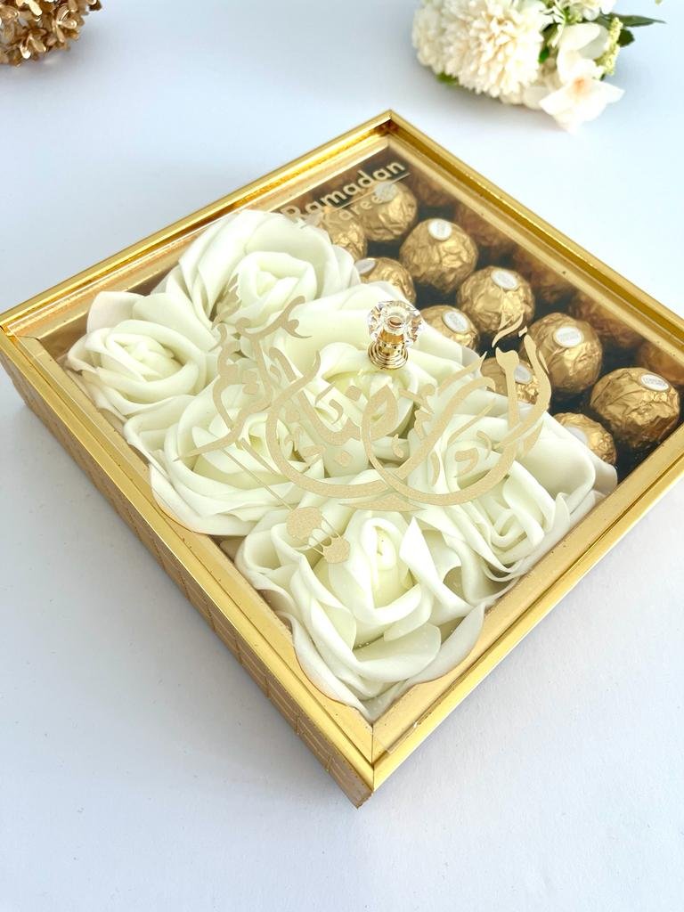 Ramadan chocolates and roses gift Ramadan Moubarak chocolates and roses box